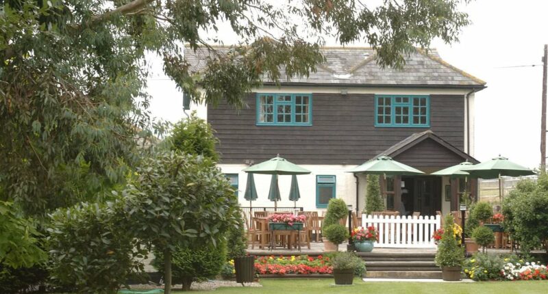 Venue that turned down housing asylum seekers goes into administration