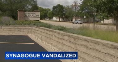 Vernon Hills community comes together after antisemitic vandalism at Congregation Or Shalom synagogue on Hawthorn Parkway