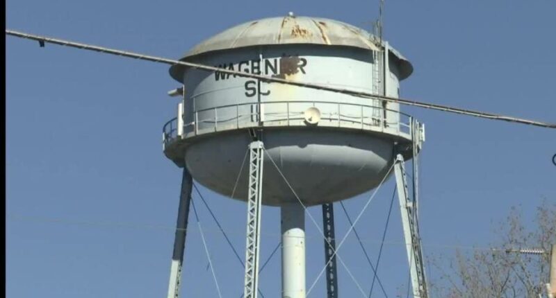 "This is a new chapter", new Wagener fire chief reopens department 4 weeks after SLED arrested two predecessors
