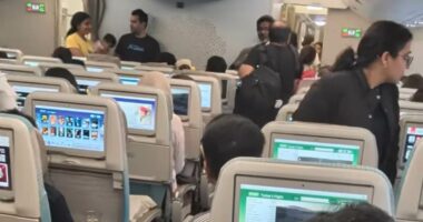 Indian passengers flee Asia-bound plane at San Francisco airport moments after Trump announced new $100,000 visa fee