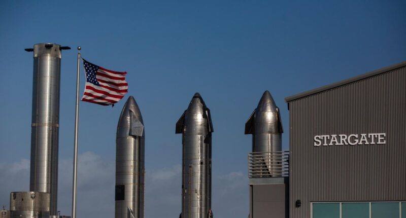 Italy Charters SpaceX Precursor Flight To Future Human Landing On Mars
