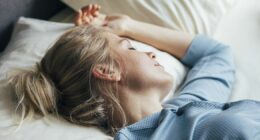 'I'm a sleep expert and there's a 15-minute rule that'll help you drift off'
