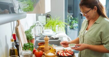 'Simple' diet 'highly effective' at easing IBS symptoms, new NHS research finds