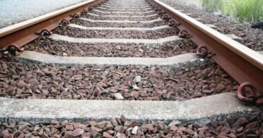 72-year-old Ocala man killed when train strikes SUV stuck on tracks
