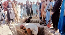 Afghan and Pakistani delegations head to Doha for crisis talks