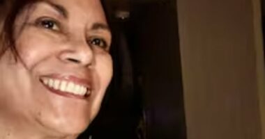 Airbnb host rents out spare room to woman only for another to show up