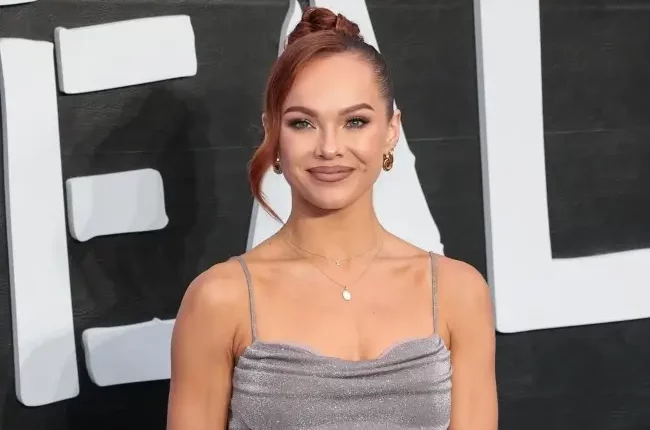 Alexis Warr Height, Husband, Age, Strictly, DWTS, Wikipedia |