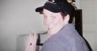 Amy Bradley disappearance sees 3 major new leads as investigators renew decades-old search: report