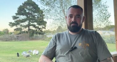 Army vet dad runs for sheriff while charged with gunning down daughter's alleged sexual predator