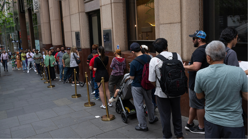 People queue outside the ABC Bullion store at Martin Place, Sydney October 22, 2025.