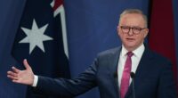 Australian prime minister's plane makes emergency landing in St. Louis after leaving Washington