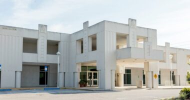 Beaches Branch library to temporarily close for HVAC replacement
