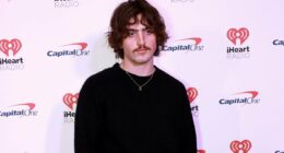 Benson Boone shocks fans with dramatic body transformation in 'thirst trap' snap