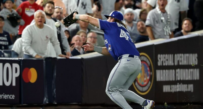 Blue Jays’ defensive blunders set up massive Yankees comeback in Game 3 of ALDS