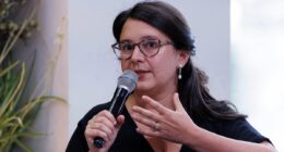 CBS News editor Bari Weiss stuns 60 Minutes journalists to silence as she asks humiliating question on 'slanted' coverage
