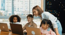 Can AI keep students motivated, or does it do the opposite?