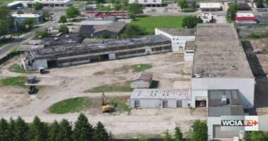 Champaign factory that sat vacant for 2 decades to be replaced by apartment complex