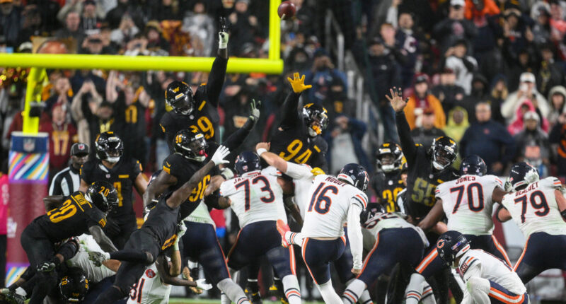 Commanders-Bears game today: Chicago Bears kicker Jake Moody kicks last-minute field goal to take down Washington Commanders 25-24