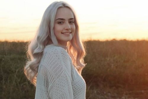 Dayna Lynch - Ehlers-Danlos syndrome
