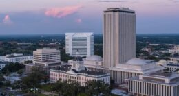 DeSantis' last term stirs anticipation, tension in capitol