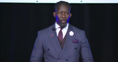 Des Moines superintendent to resign after being detained by ICE, lawyer says