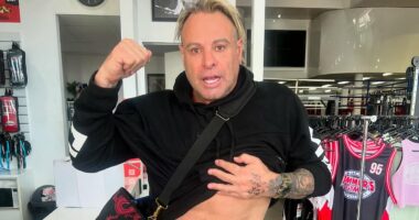 Disturbing videos of controversial footy great Warwick Capper leave fans concerned for his welfare