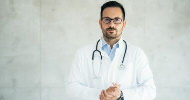 Doctor claims eating one snack daily slashes dementia risk