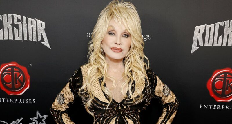 Dolly Parton's sister asks for prayers for icon amid mystery illness