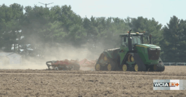 Dust from drought and harvest limiting visibility in Central Illinois