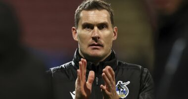 EFL manager opens up on heartbreaking tale of grief and family tragedy while battling to save his job