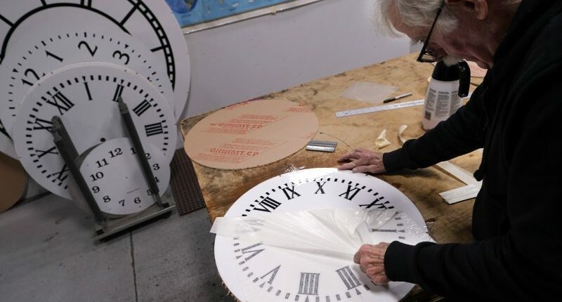 Effort to fast-track permanent daylight saving time bill thwarted: What happens now?