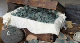 Excavators find $1 million in gold coins from Spanish shipwreck along Florida's 'Treasure Coast'
