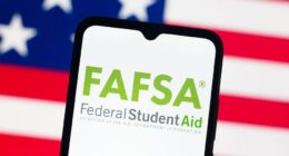 FAFSA forms, launched ahead of shutdown, could be in position for 'record high' season