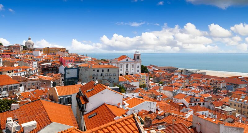 Fears over travel to Portugual vacation spot after American man killed