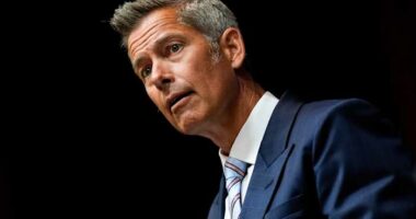 Federal government to withhold $40M from California for not enforcing trucker English requirements