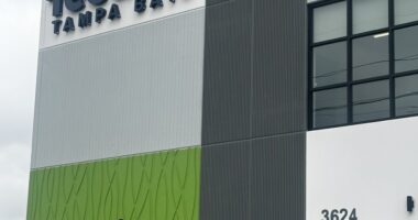 Feeding Tampa Bay preps to assist during government shutdown