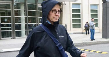 Financier's estranged wife shows why she's America's most loyal woman