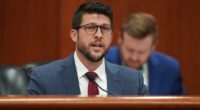 Florida AG Uthmeier subpoenas Roblox over child safety