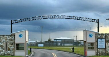 Florida man executed for the 1998 rape and murder of his neighbor