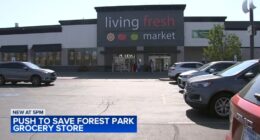 Forest Park community rallies, supports Black-owned Living Fresh Market on Roosevelt Road considering closing for tariffs, economy