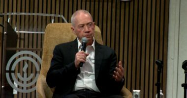 Former Israeli defense minister speaks in Sarasota ahead of expected hostage release