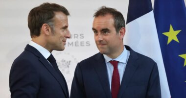 French prime minister resigns less than month after taking office