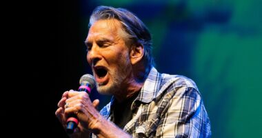 Furious Kenny Loggins demands Trump REMOVE 'unauthorized' Top Gun hit