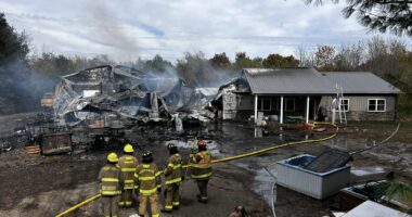 Garage a 'total loss' after large fire in Teutopolis