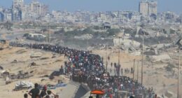 Gaza: Guns fall silent as 72-hour countdown for hostage release begins