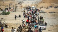 Gazans stream back home after start of Israel-Hamas truce