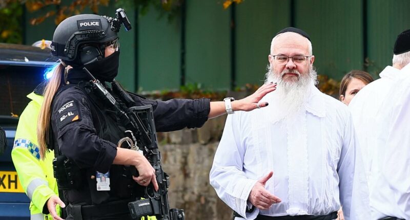Hero rabbi barricaded synagogue doors to stop attacker getting in