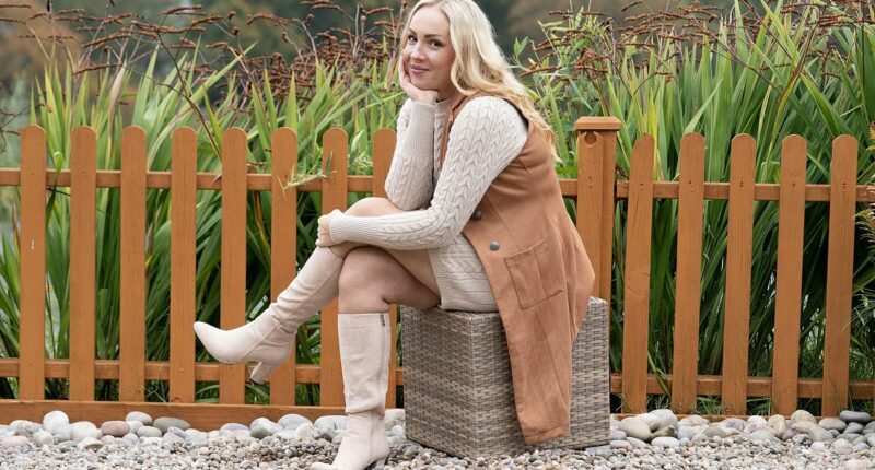 How Mounjaro saved my life - and saved me £200,000: Rachel was left suicidal after ballooning to 19 stone and binging on cocaine, booze and takeaways... then she found a miracle cure
