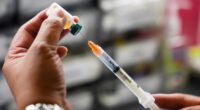Hundreds of U.S. students quarantined amid measles outbreaks