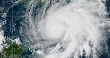 Hurricane Melissa makes landfall in Jamaica with 185mph winds